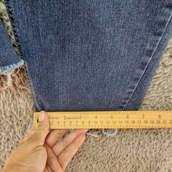 Est. 1946 Jeans Womens 18W Curvy Denim Jeans With Frayed Hem Cropped - Picture 10 of 13